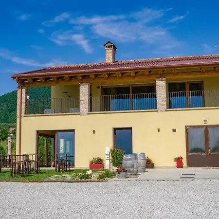 Farm stay Azienda Agricola Ca' Lunga
