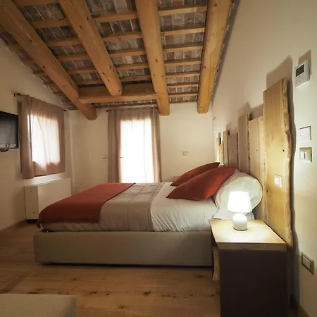Azienda Agricola Ca' Lunga Farm stay *